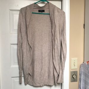 Cream, light, cardigan